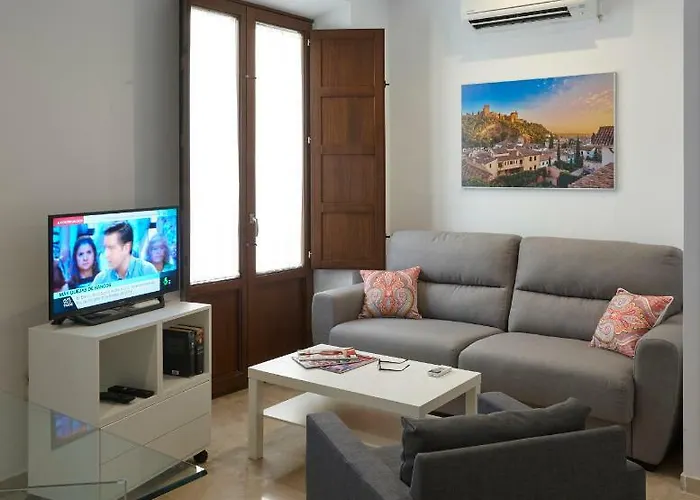 El Duque Apartment Granada
